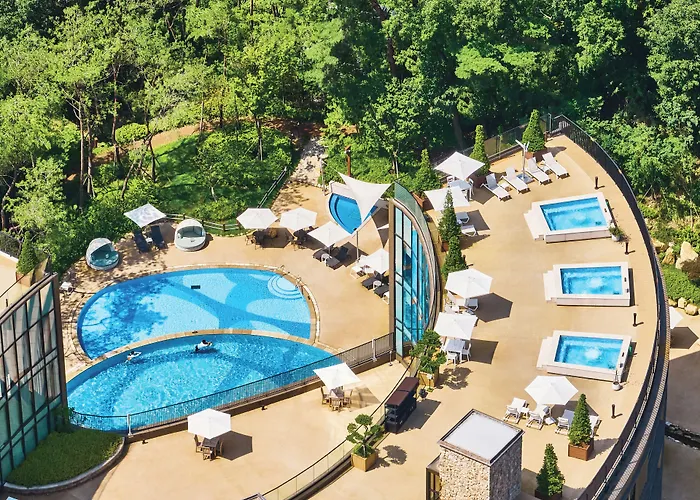 Anto Resort